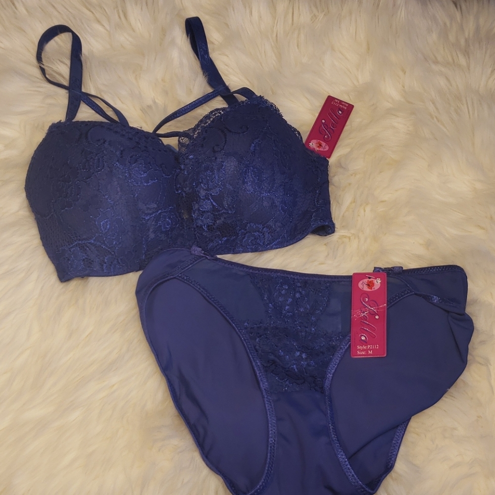 New laced bra and panties set